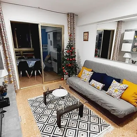 Mariscal Apartment *